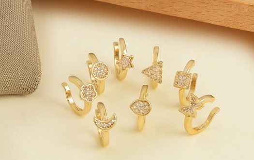 Como organizar a compra de semijoias no atacado pode ajudar a elaborar coleções que vendem mais